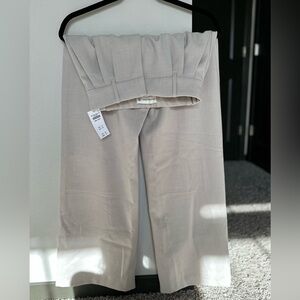 Abercrombie & Fitch Tailored Wide Leg Pants | Taupe | Small Short